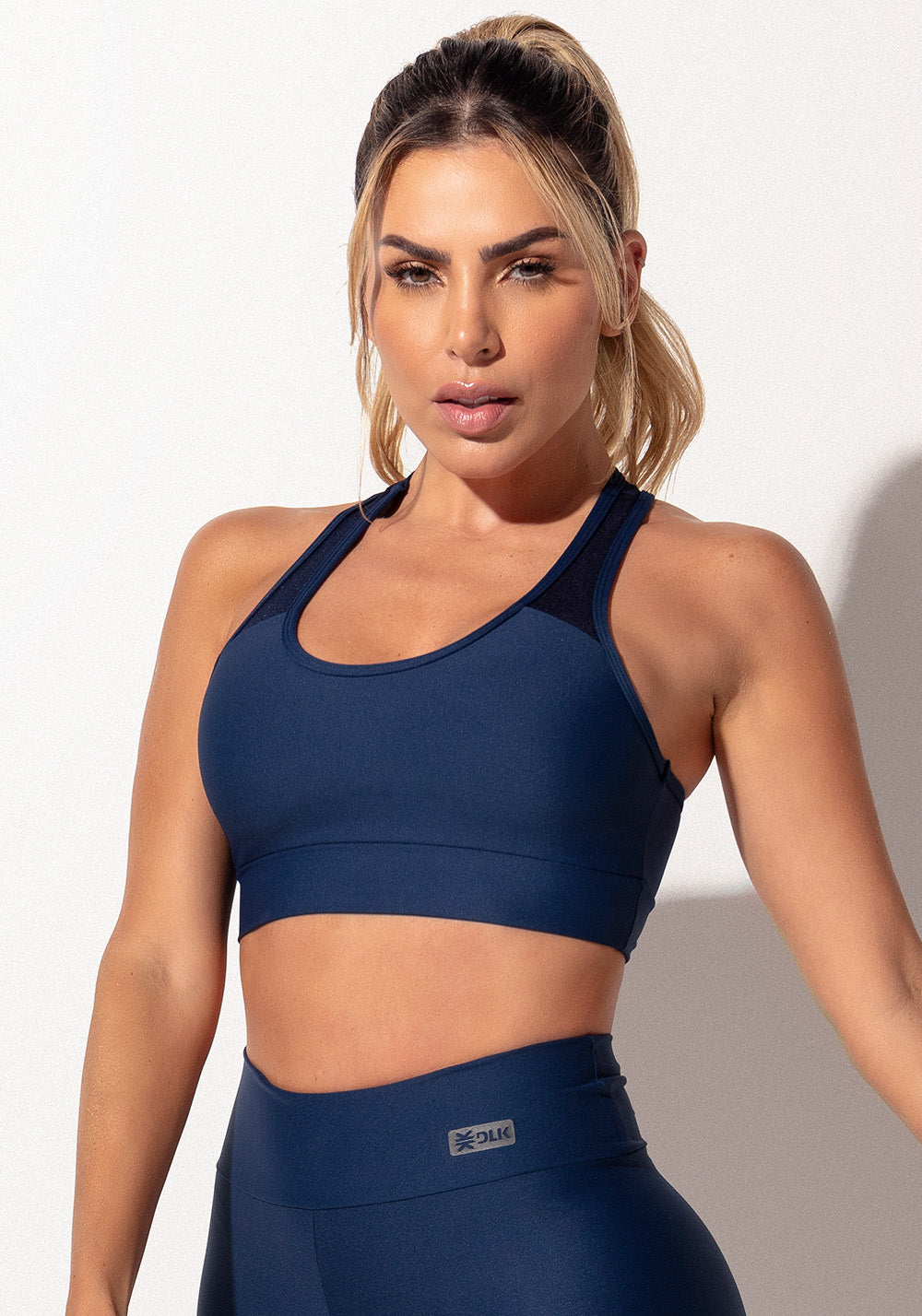 Top Fitness Feminino Nadador Marinho Com Recortes Em Tela Intense Dlk