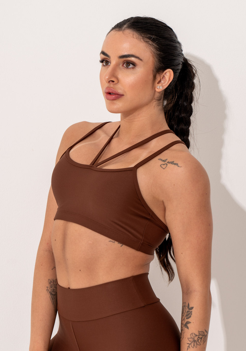 Top Fitness Feminino Marrom Com Alças Duplas Intense Dlk