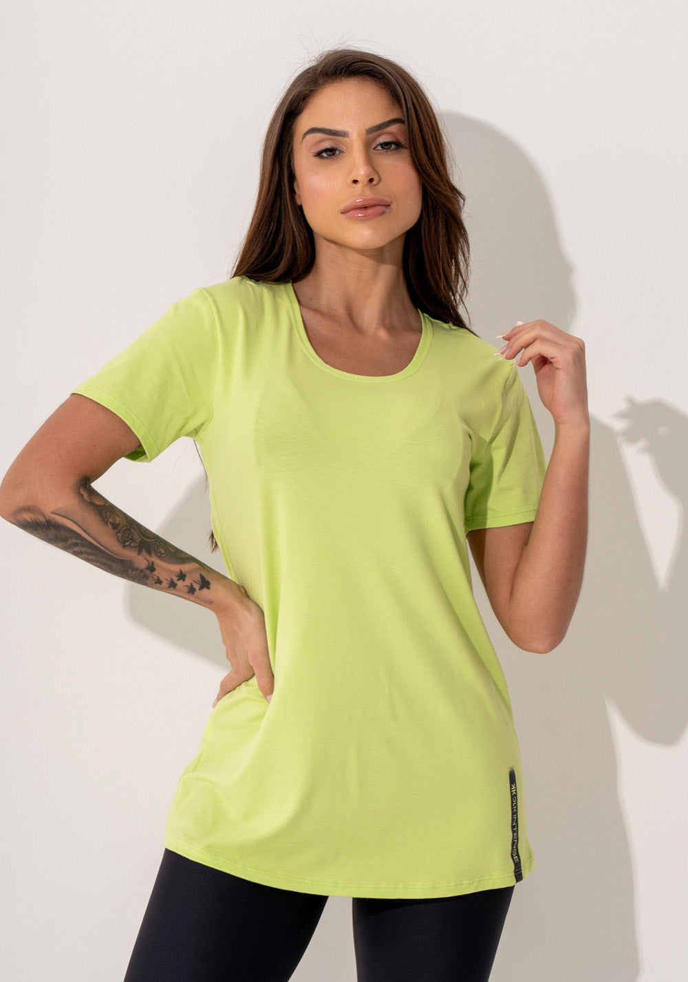 Blusa Fitness Feminina Verde Lima Viscolycra Com Silk Intense Dlk