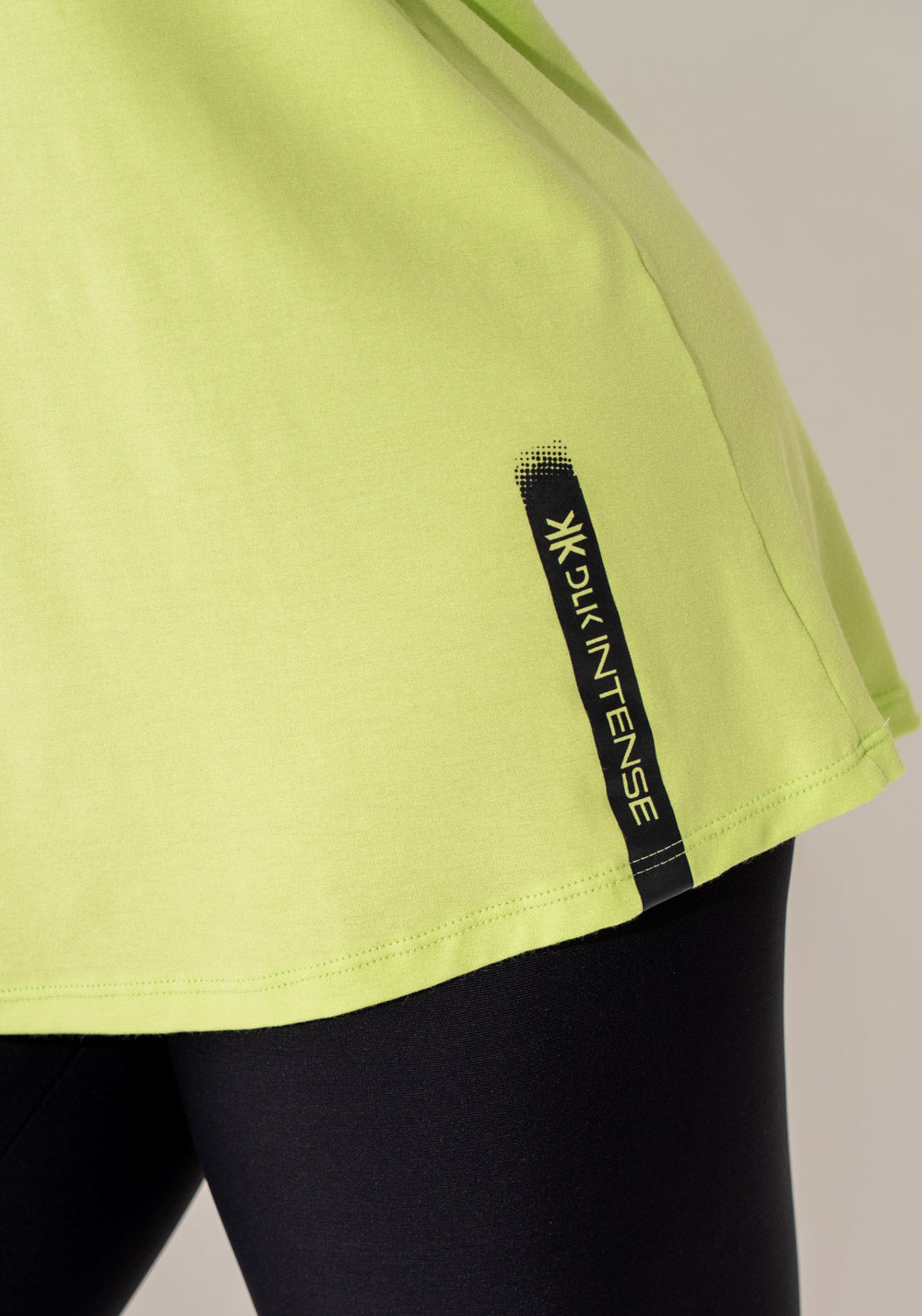 Blusa Fitness Feminina Verde Lima Viscolycra Com Silk Intense Dlk