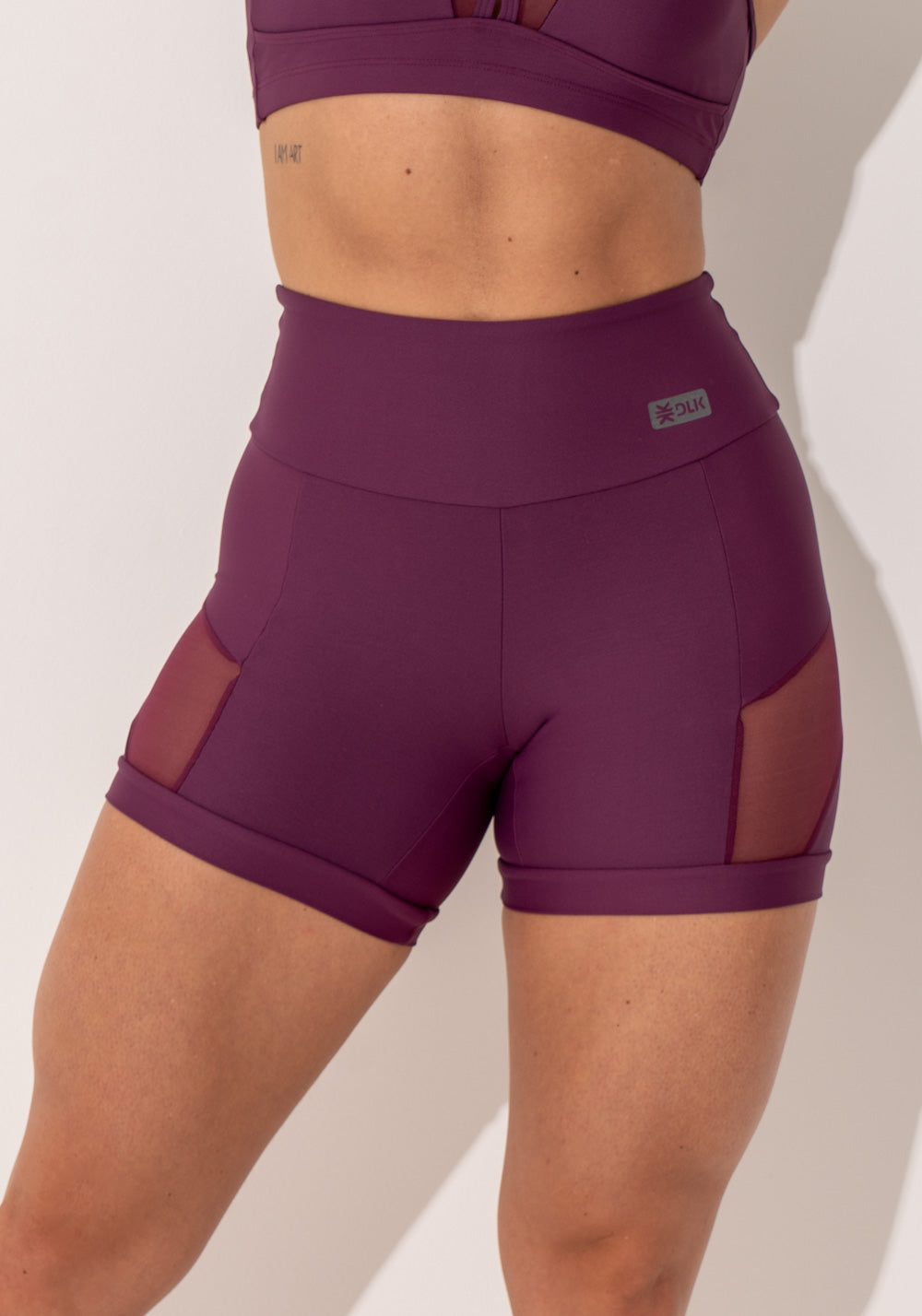 Short Fitness Feminino Malbec Com Recorte Lateral Em Tule Intense Dlk