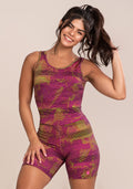 Macacão Curto Fitness Feminino Euphoria Com Elástico Cruzado Estampa Smoke Lines Dlk