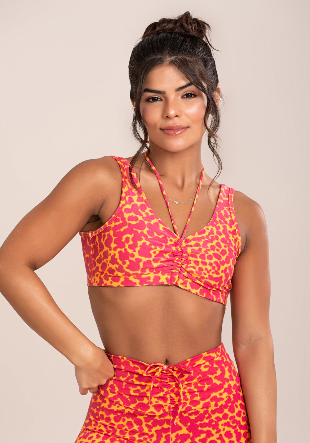 Top Fitness Feminino Euphoria Com Franzido E Amarração Estampa Spot Orange Dlk