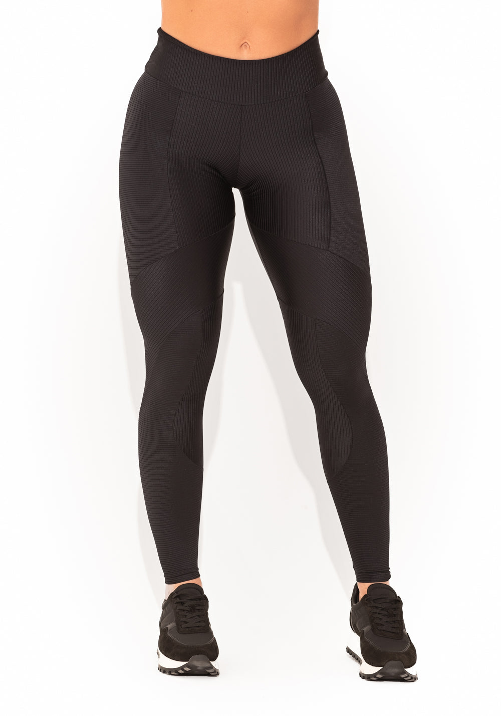 Legging Fitness Feminina Preta Canelada Com Recortes Elegance Dlk