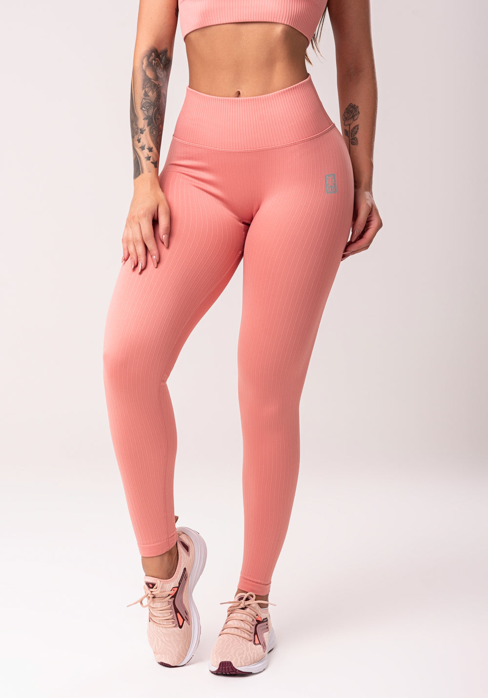 Legging Fitness Feminina Rosé Com Cós Alto E Detalhe Em V Seamless Dlk