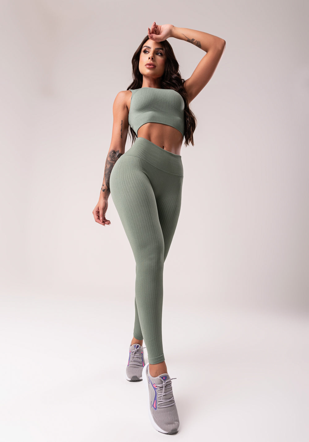 Legging Fitness Feminina Verde Com Cós Alto E Detalhe Em V Seamless Dlk