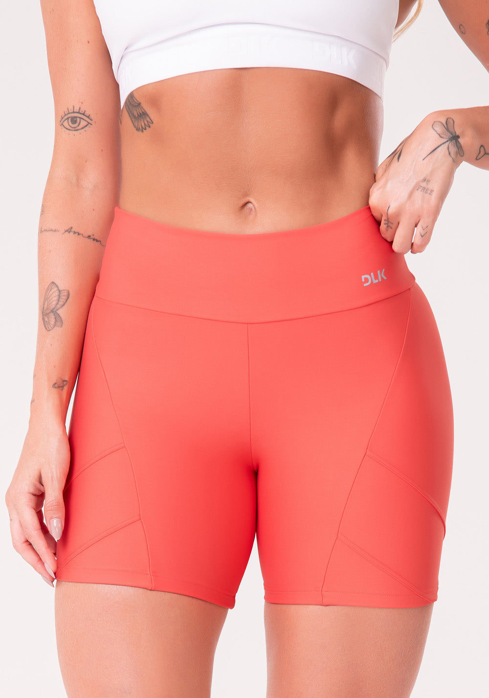 Short Coral Com Recorte Duplo Lateral Básico Dlk