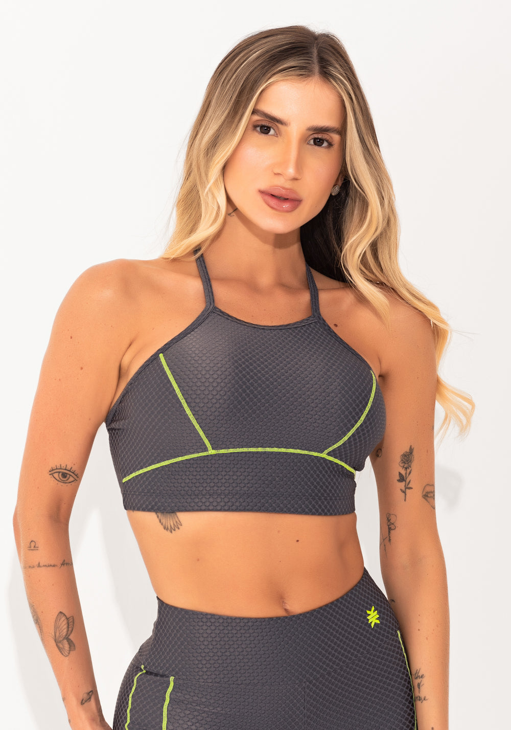 Top Fitness Feminino Cinza Texturizado Com Pesponto Elegance Dlk