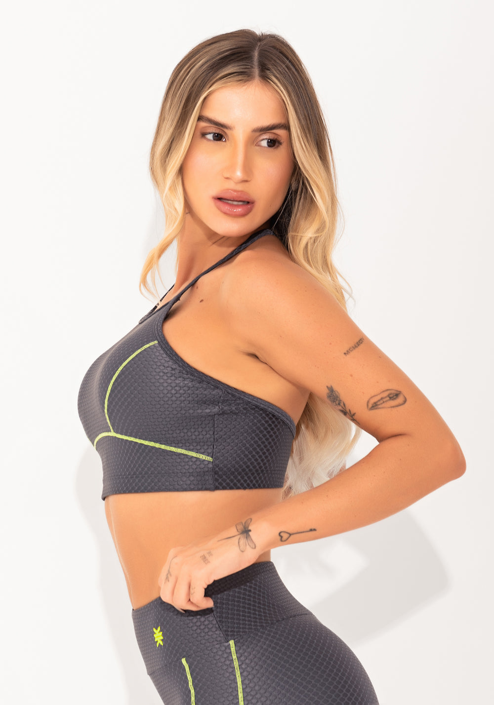 Top Fitness Feminino Cinza Texturizado Com Pesponto Elegance Dlk