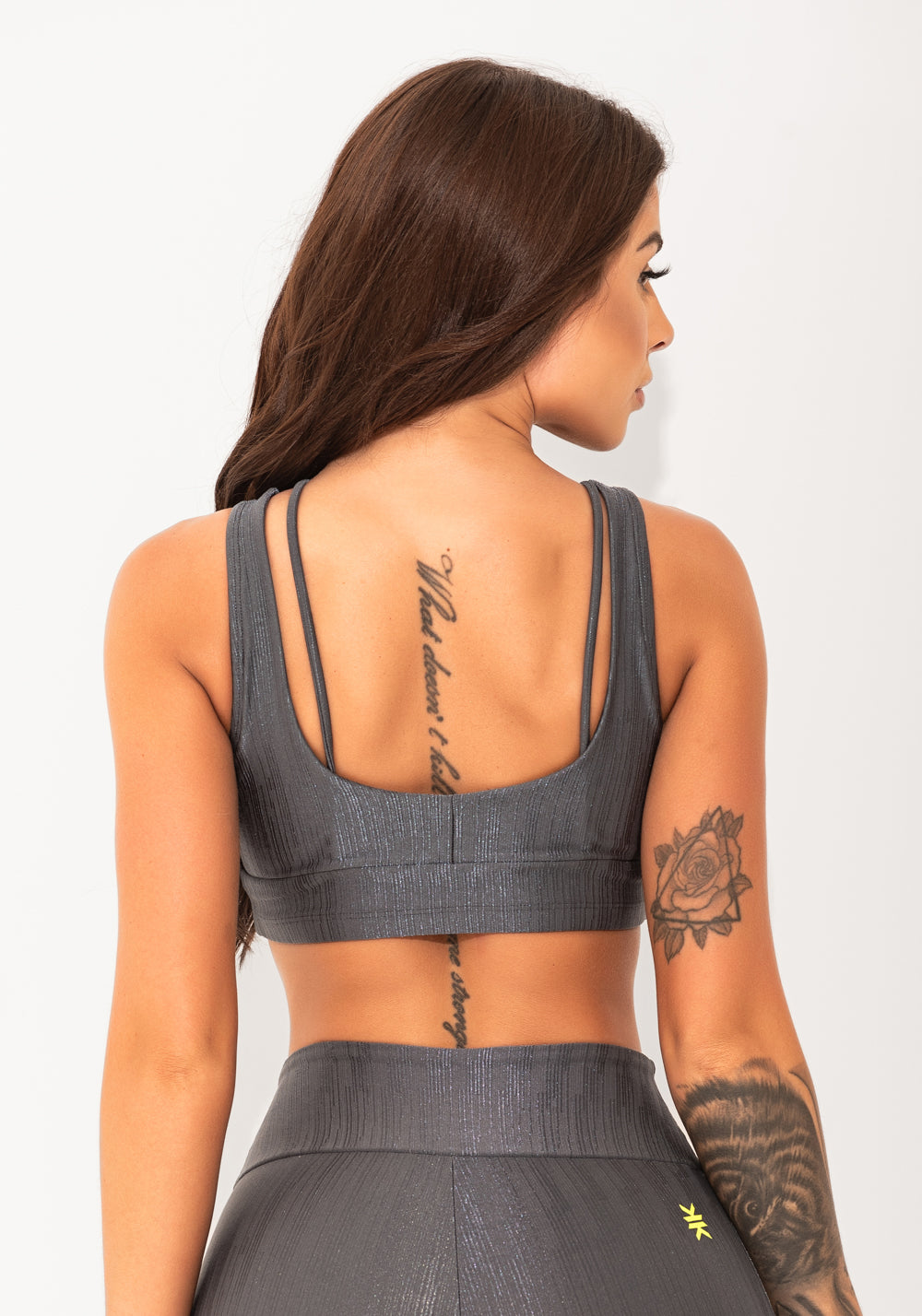 Top Fitness Feminino Chumbo Texturizado Cut-out Elegance Dlk