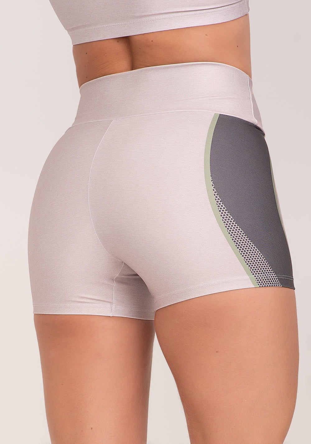 Short Fitness Feminino Estampado Belive Off White Printed Dlk