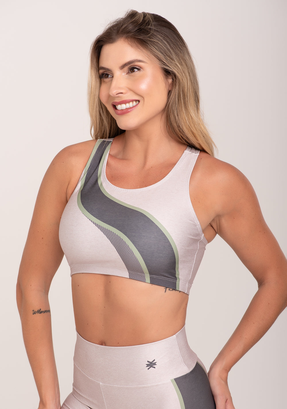 Top Fitness Feminino Nadador Estampado Belive Off White Printed Dlk