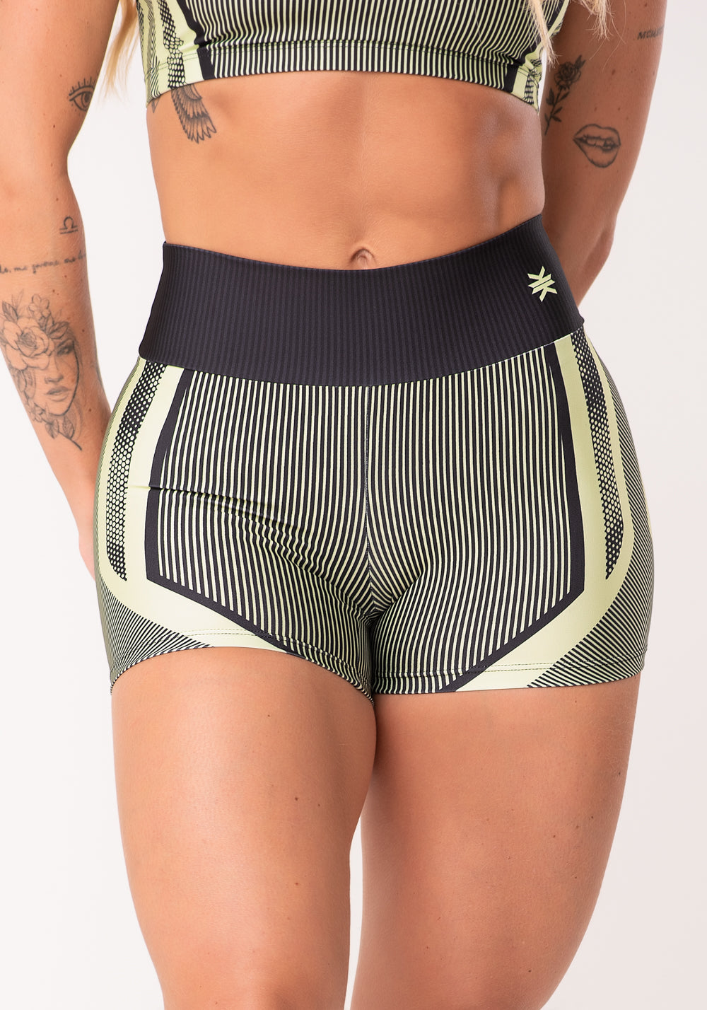 Short Fitness Feminino Estampado Strong Verde Printed Dlk