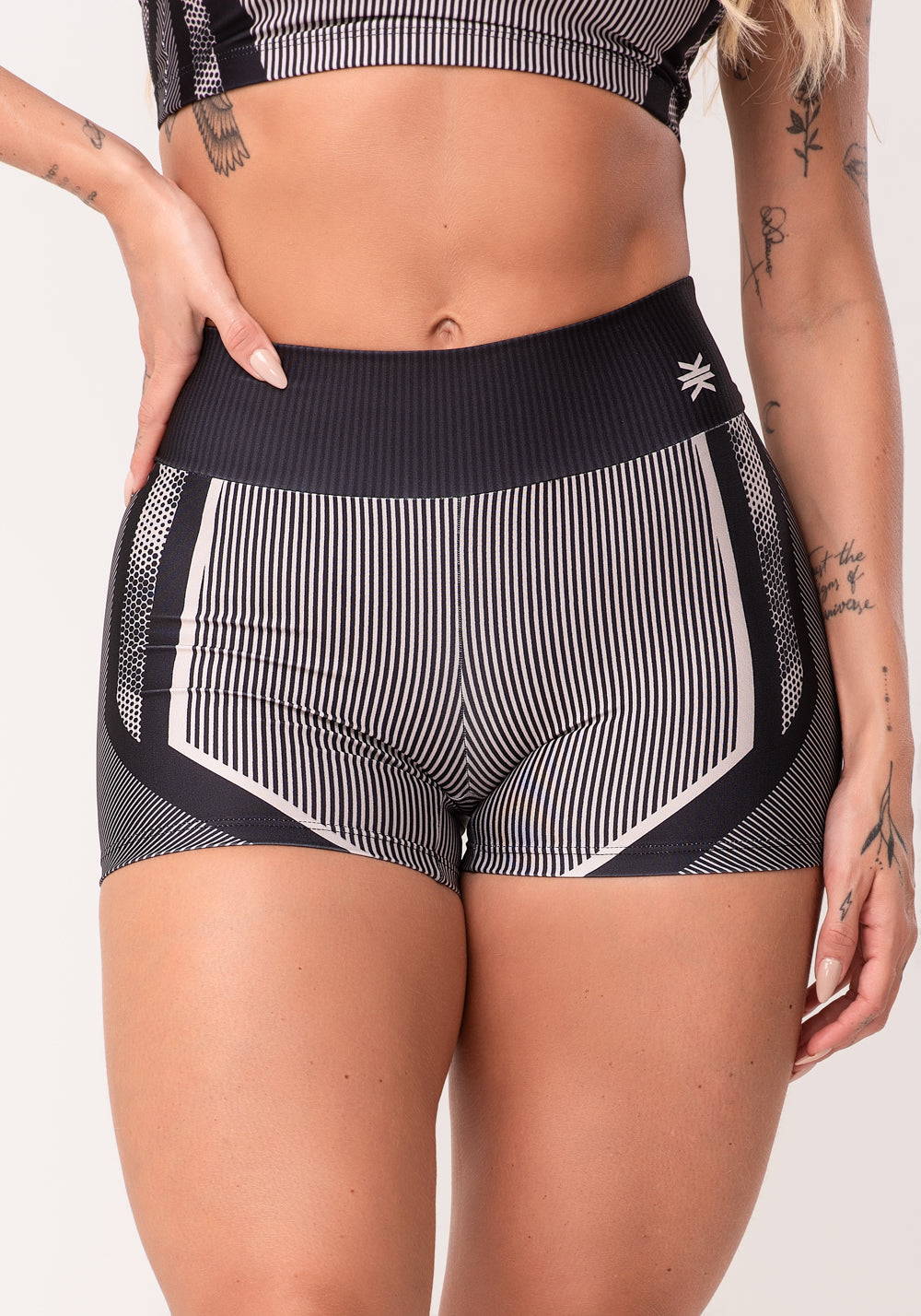 Short Fitness Feminino Estampado Strong Nude Printed Dlk