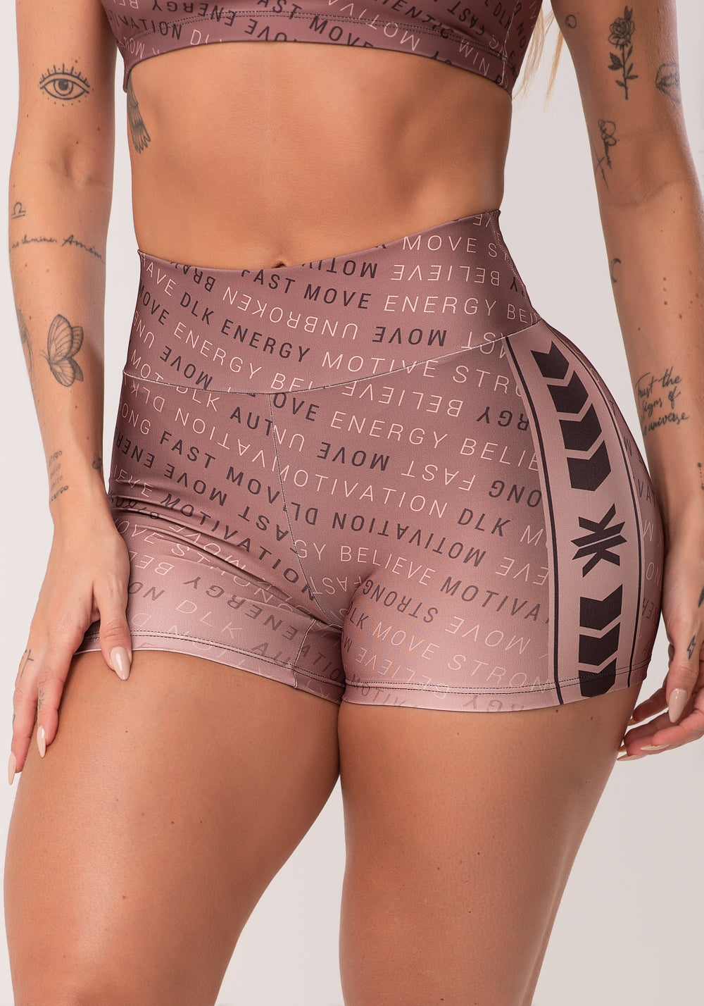 Short Fitness Feminino Estampado Authentic Marrom Printed Dlk