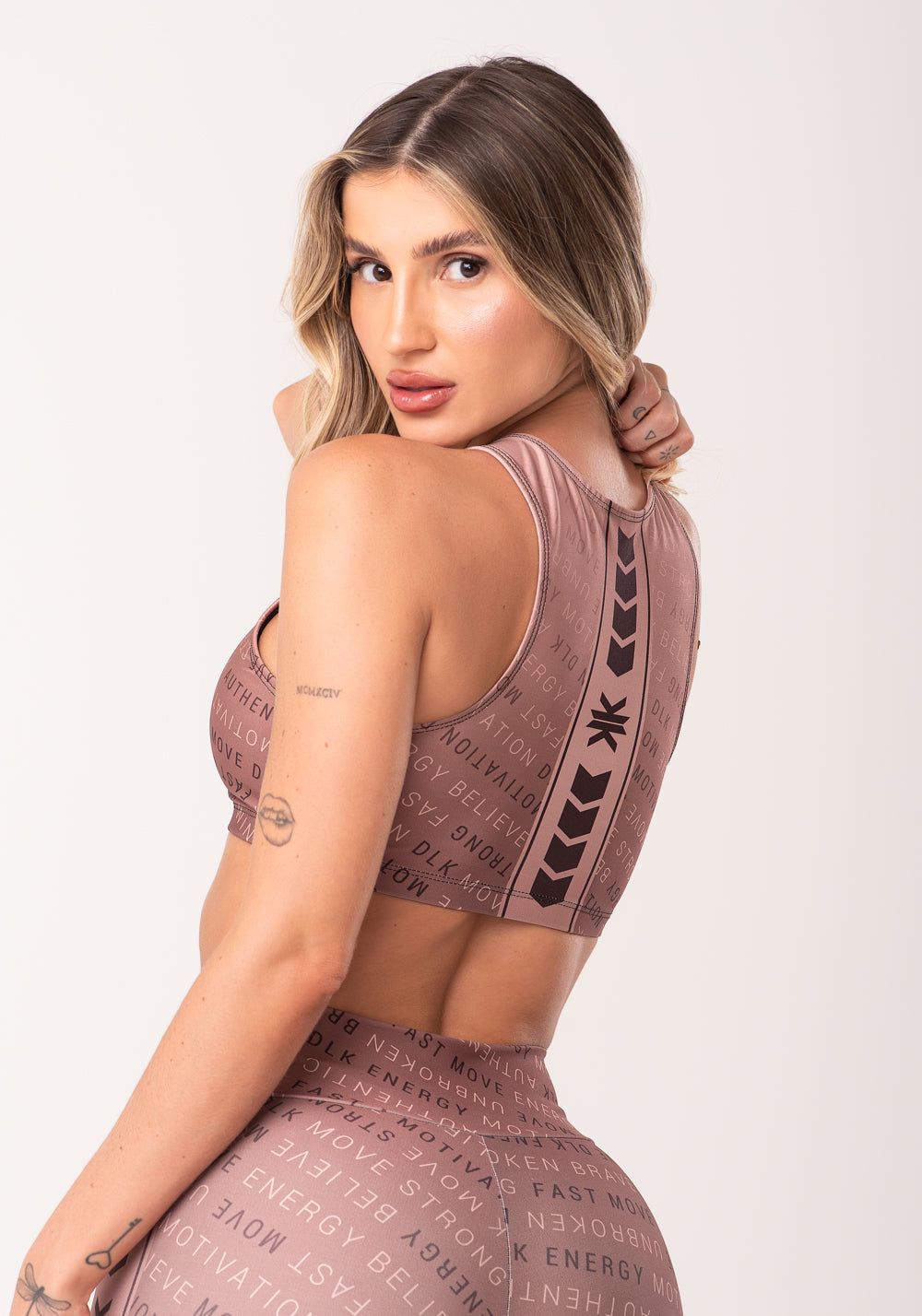 Top Fitness Feminino Estampado Authentic Marrom Printed Dlk