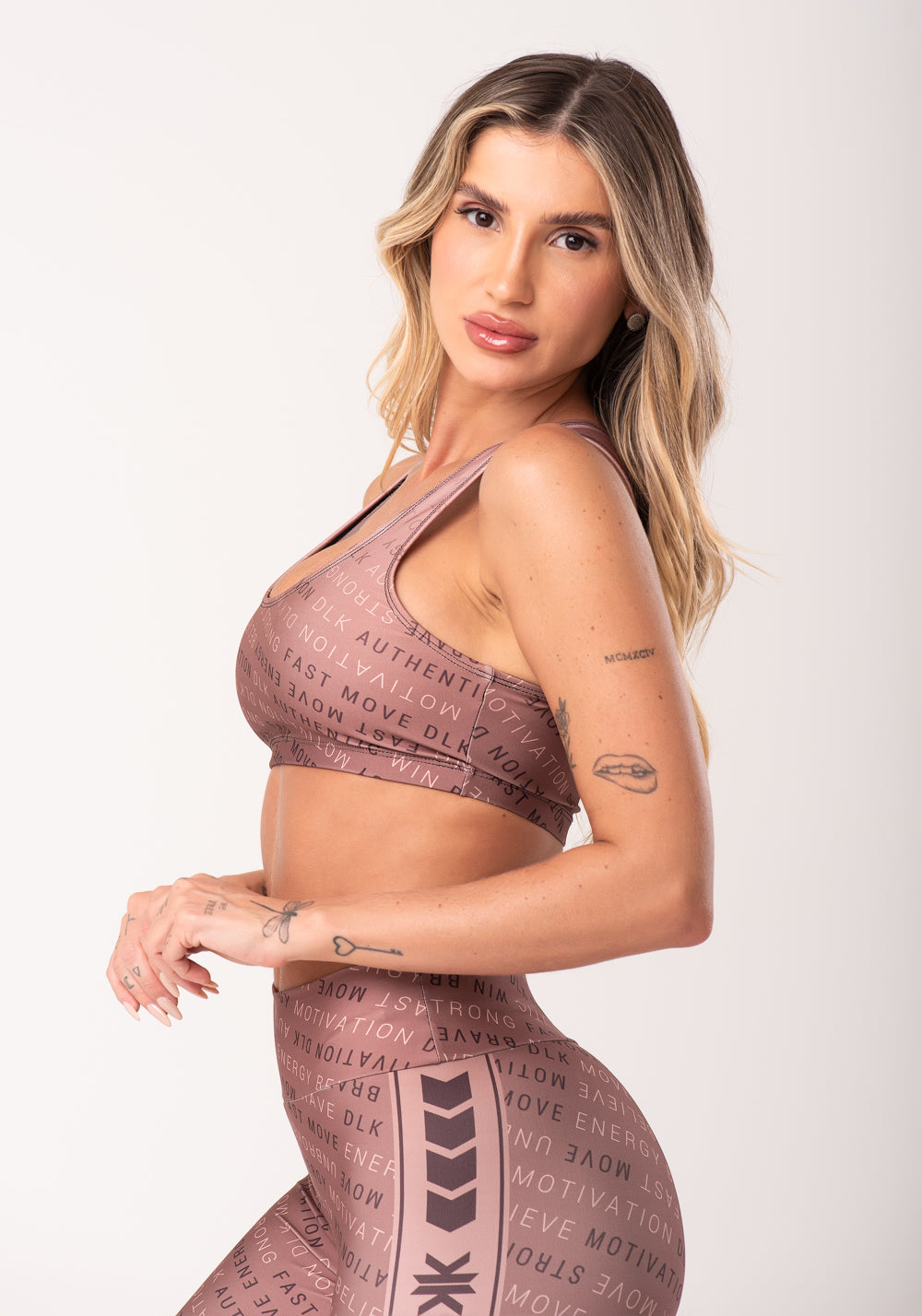 Top Fitness Feminino Estampado Authentic Marrom Printed Dlk