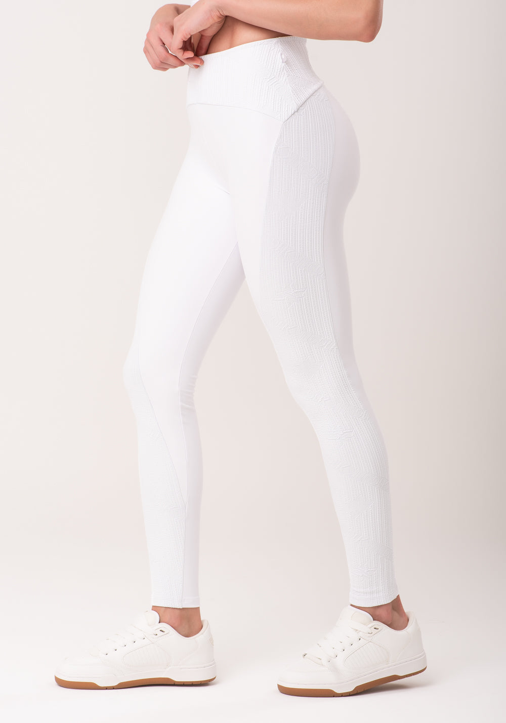 Legging Fitness Feminina Branco Com Recortes New Age Dlk