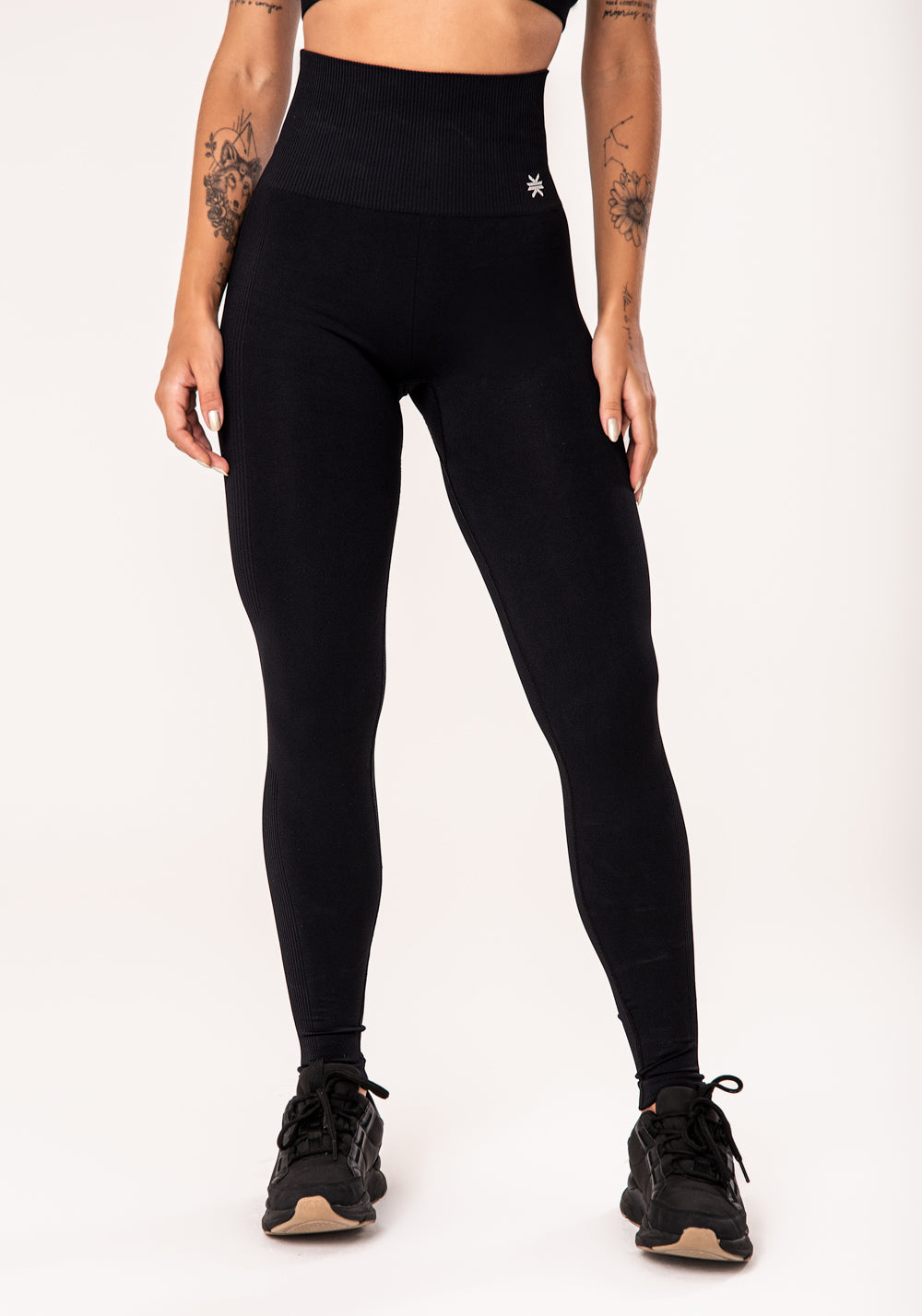 Legging Fitness Feminina Preto Com Recorte Canelado Seamless Dlk