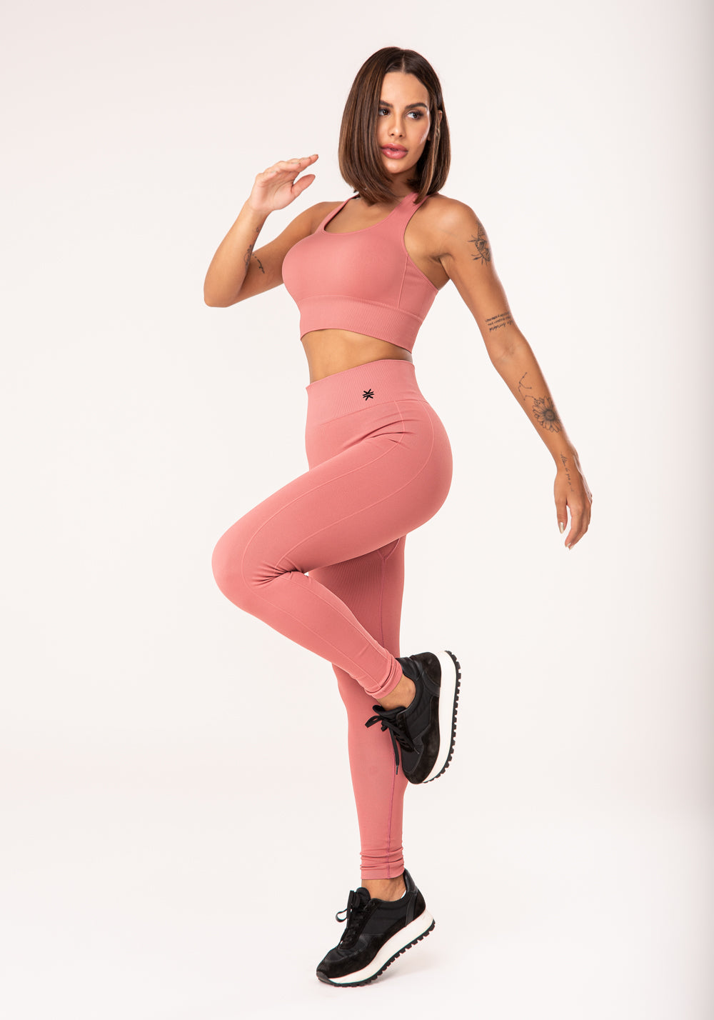 Legging Fitness Feminina Goiaba Seamless Dlk