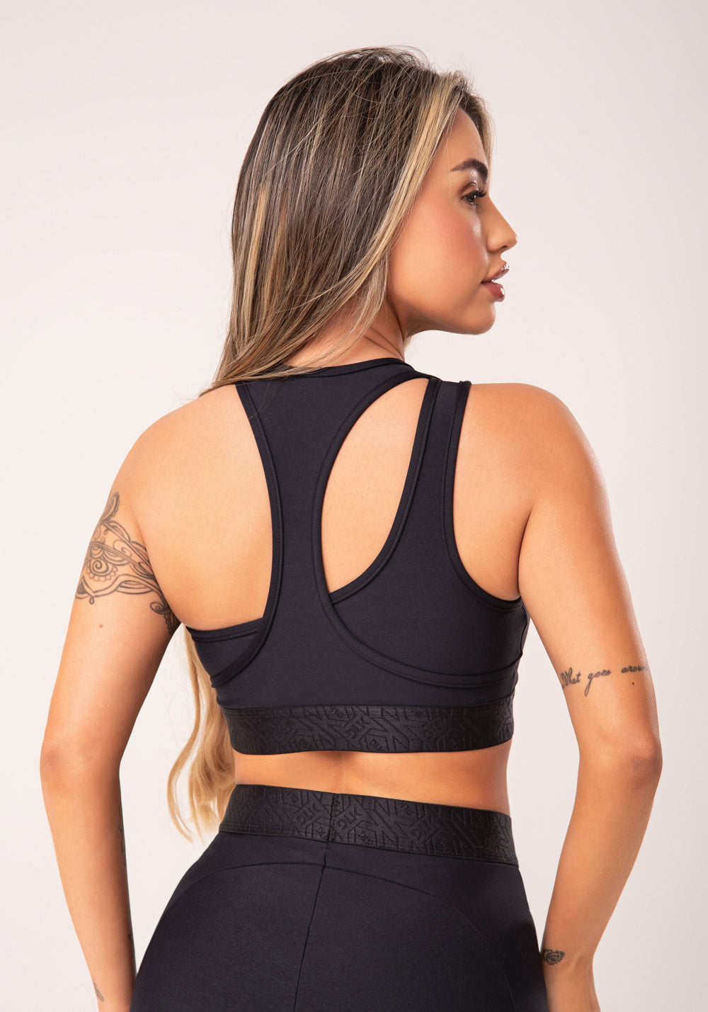 Top Fitness Feminino Preto Assimétrico Com Elástico Flow Dlk