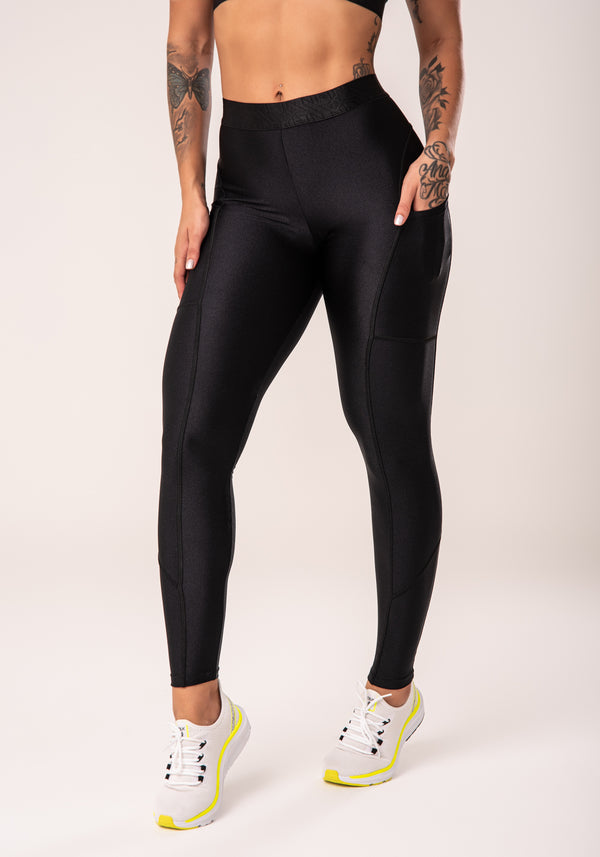 Legging Fitness Feminina Preto Com Bolsos Laterais E Elástico Flow Dlk