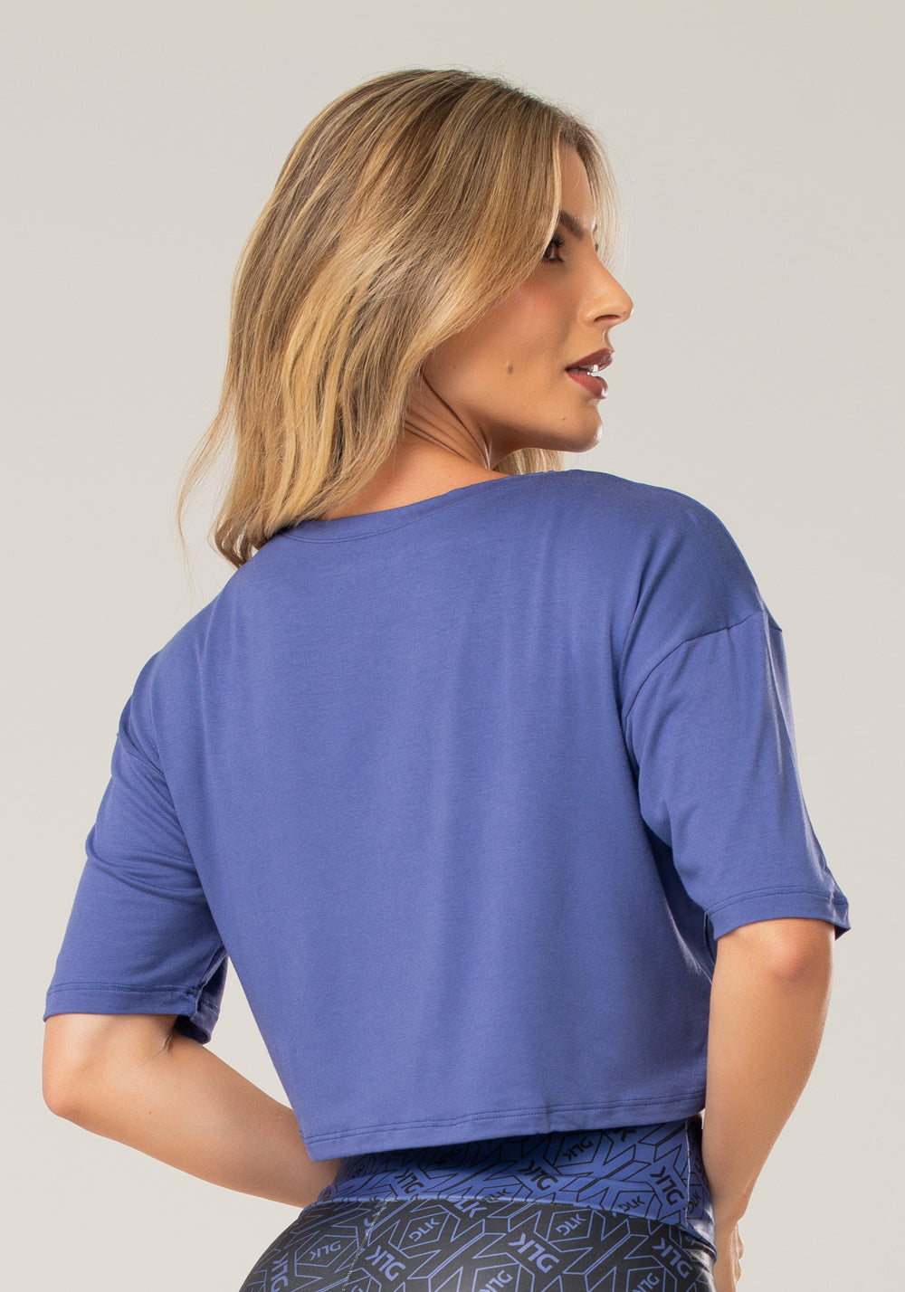 Cropped Feminino Azul Manga Curta Flow Dlk