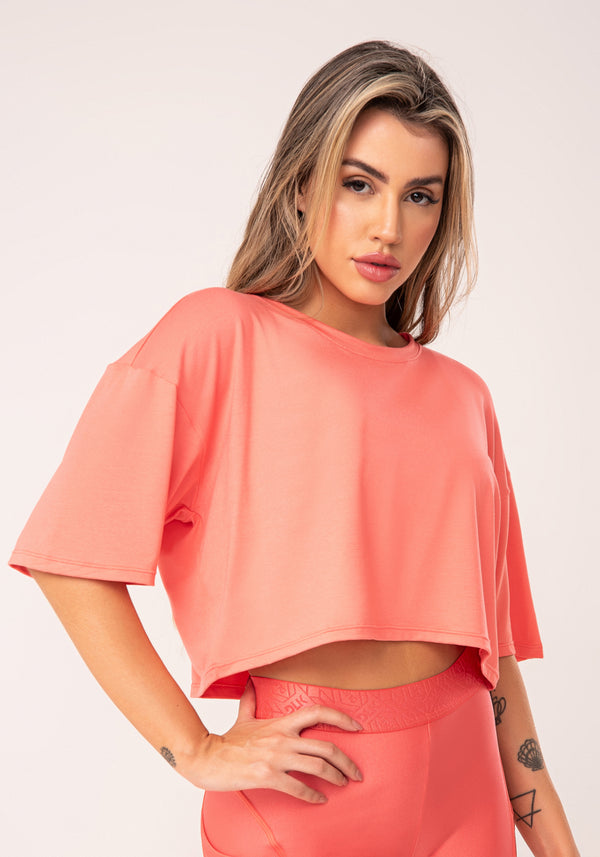 Cropped Feminino Coral Manga Curta Flow Dlk