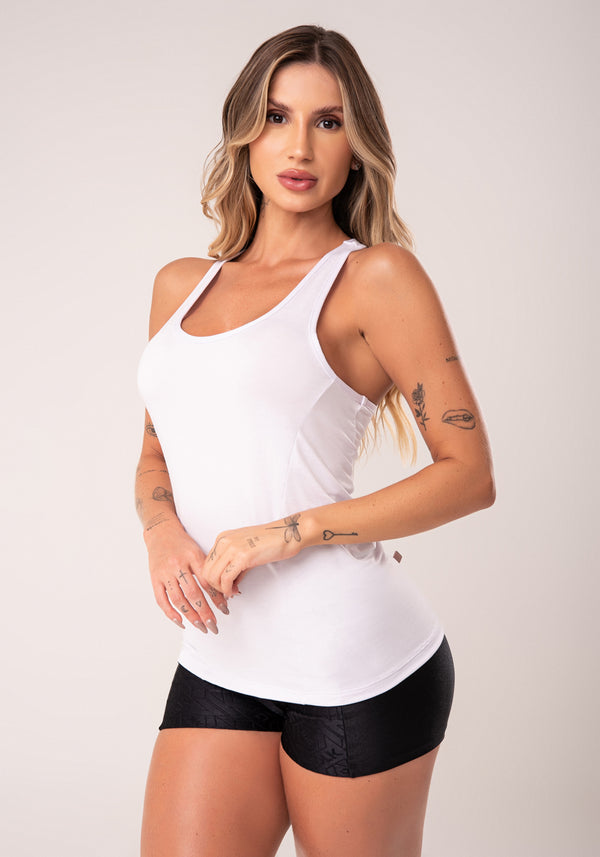 Camiseta Fitness Feminina Branco Modelo Nadador Com Recortes Flow Dlk