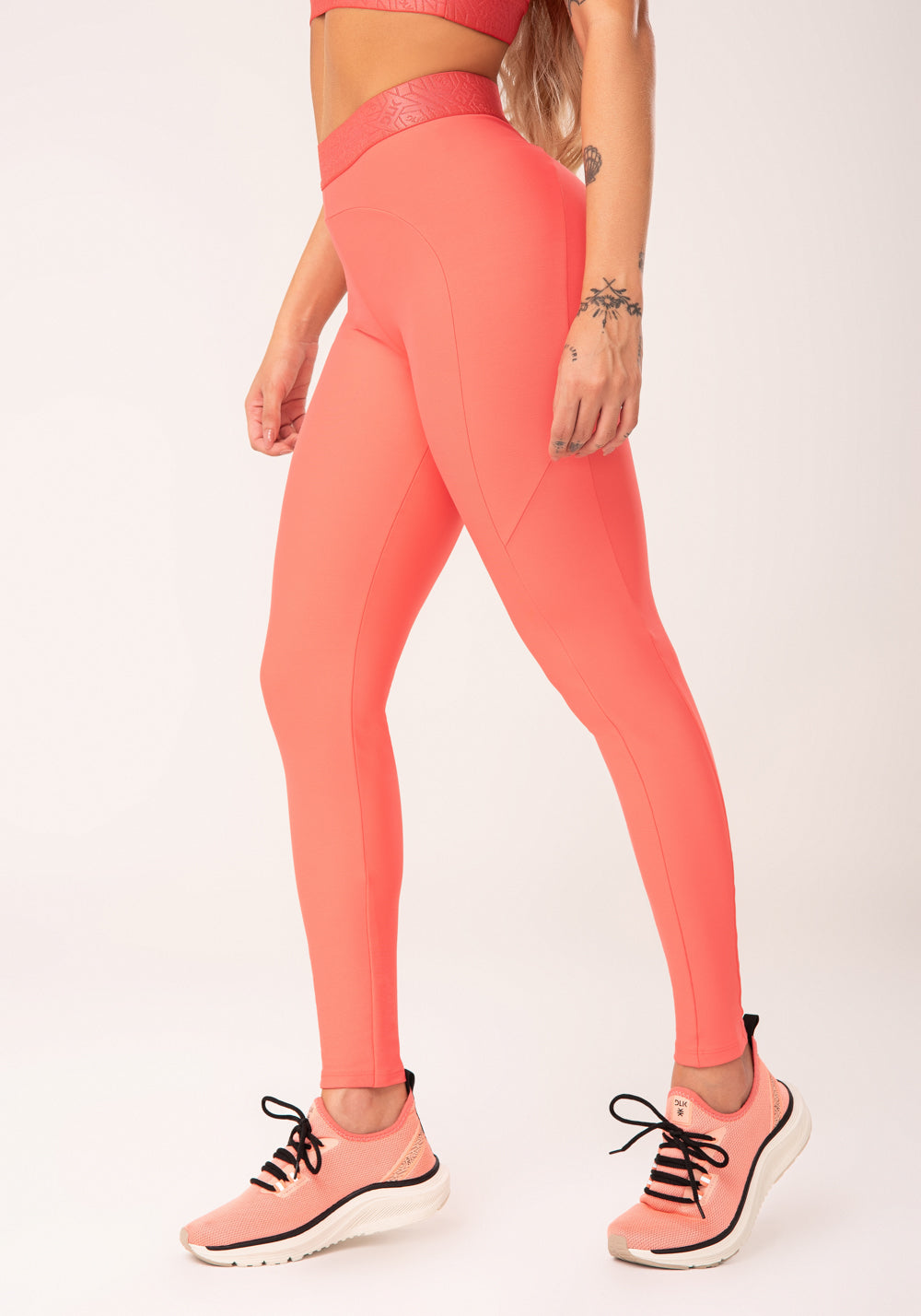 Legging Fitness Feminina Coral Com Recortes E Elástico Na Cintura Flow Dlk