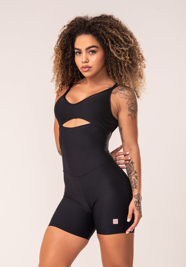 Macaquinho Fitness Feminino Preto Cut-out Com Decote Franzido Flow Dlk