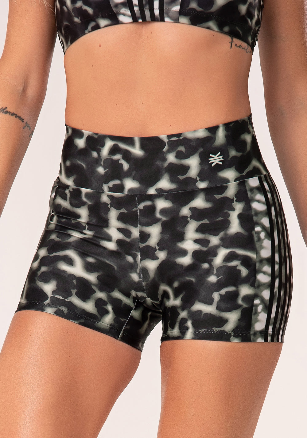 Short Fitness Feminino Estampado Casco De Tartaruga Verde Printed Dlk