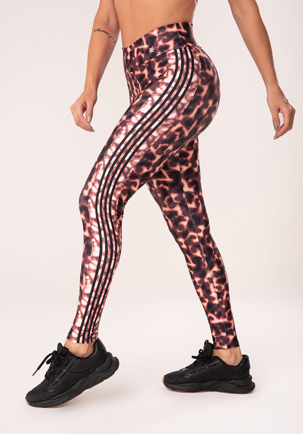 Legging Fitness Feminina Estampada Casco De Tartaruga Marrom Printed Dlk