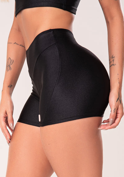 Short Fitness Feminino Preto Com Recorte Em V Flow Dlk