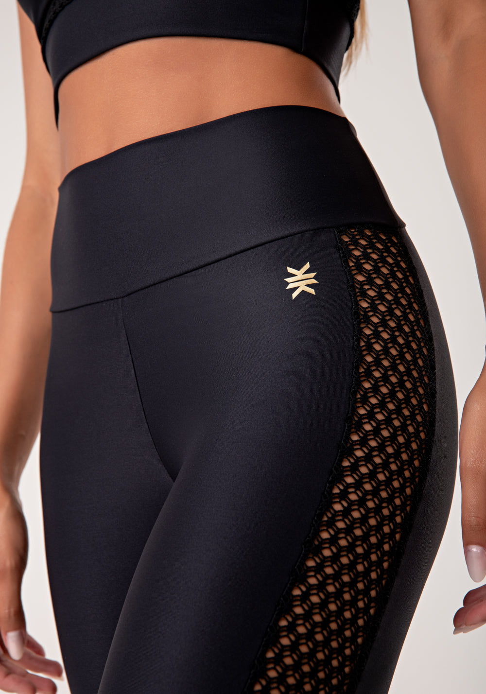 Legging Fitness Feminina Preto Com Tela Lateral Lush Dlk