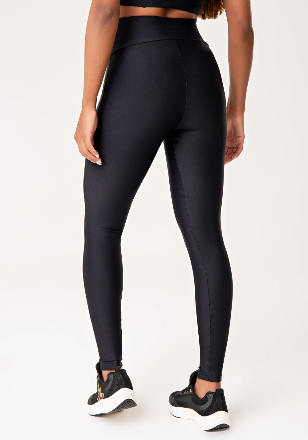 Legging Fitness Feminina Preto Com Zíper Emborrachado Lush Dlk