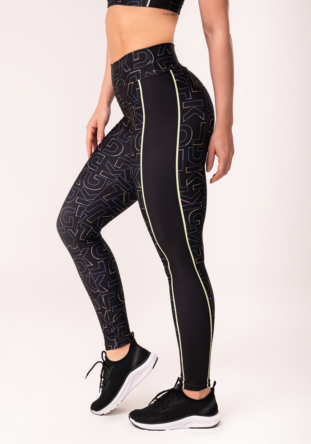 Legging Fitness Feminina Estampada Logomania Colorido Printed Dlk