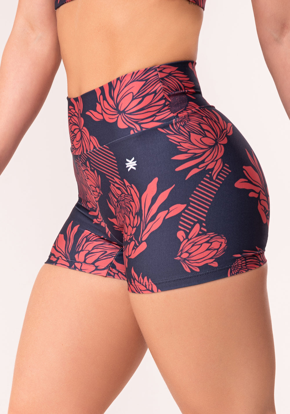 Short Fitness Feminino Estampado Floral Monocromático Printed Dlk