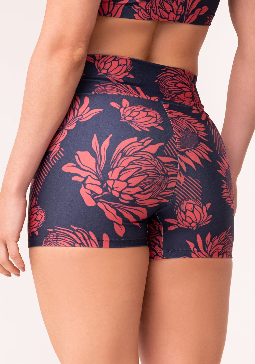 Short Fitness Feminino Estampado Floral Monocromático Printed Dlk