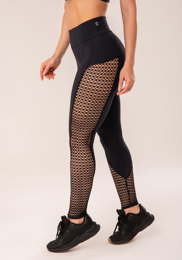 Legging Fitness Feminina Preto Com Recortes Em Tela Harmony Dlk