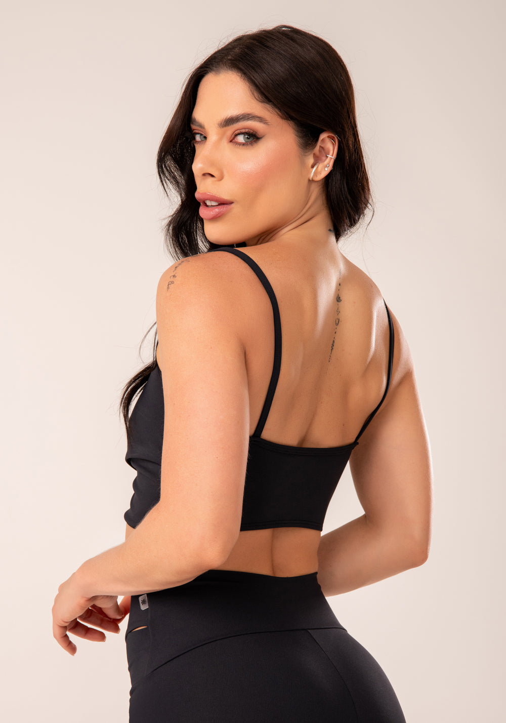 Top Fitness Feminino Preto Transpassado Harmony Dlk