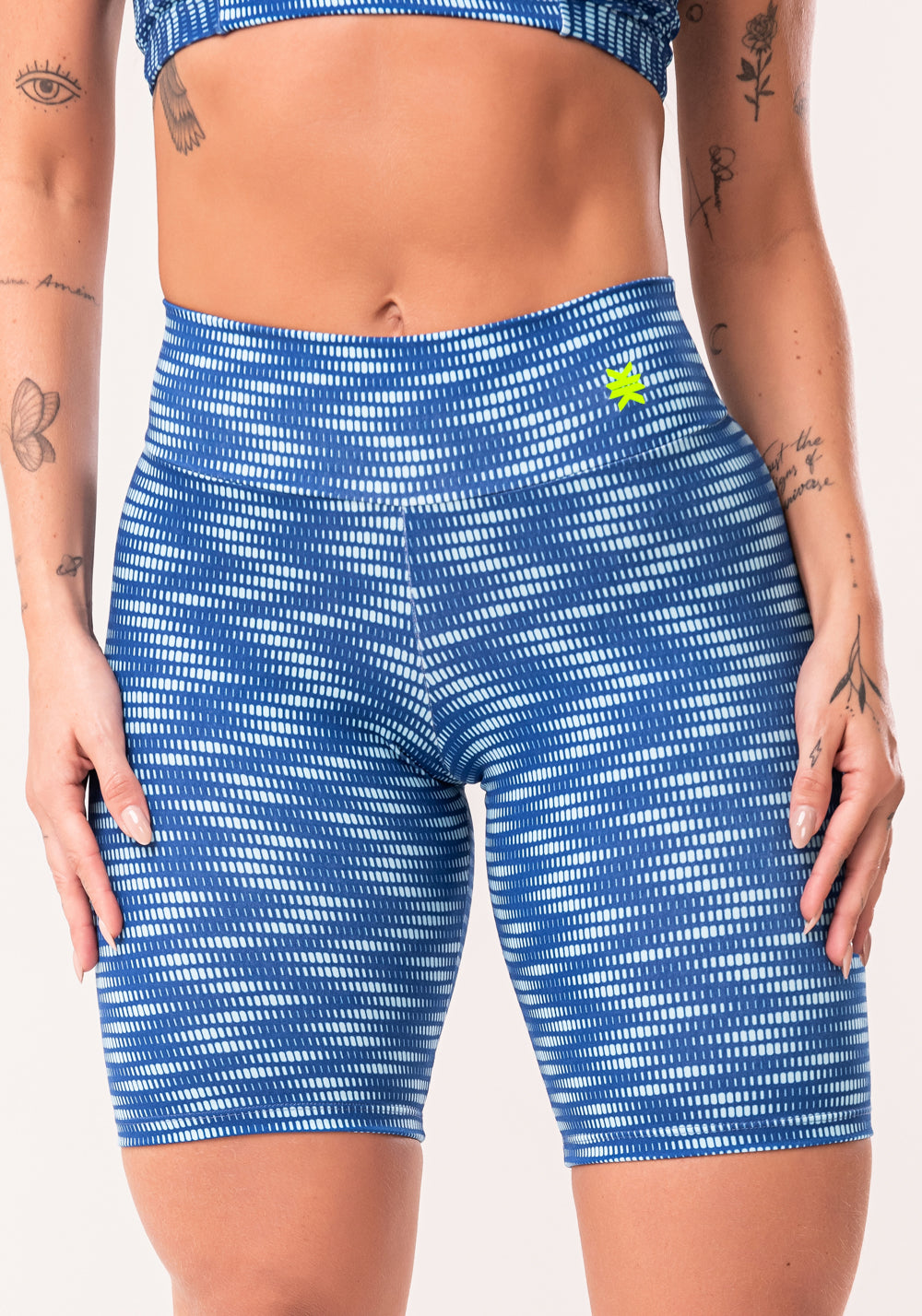 Bermuda Fitness Feminina Azul Estampada Zig Zag Waves Euphoria Dlk