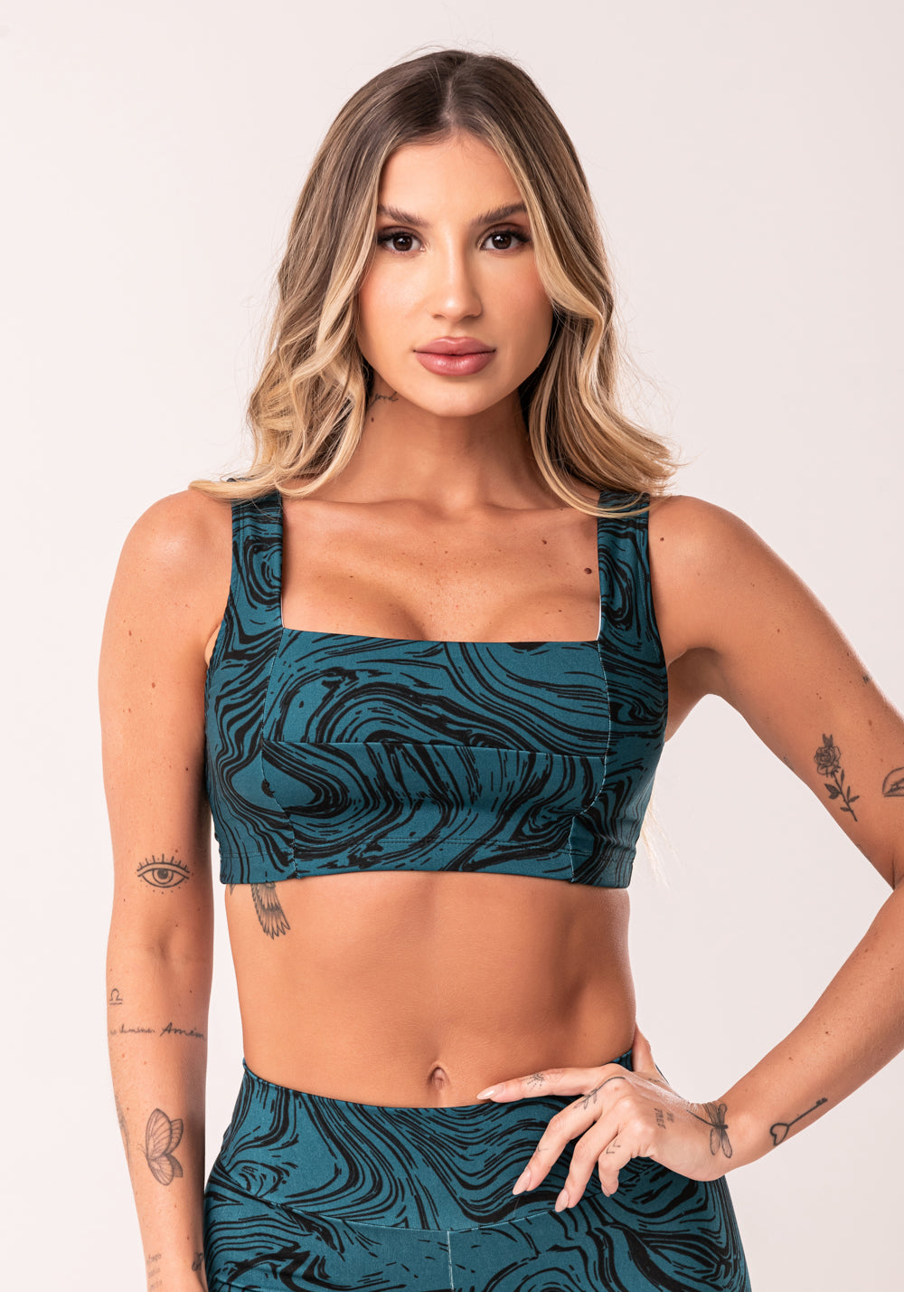 Top Fitness Feminino Petróleo Decote Reto Estampado Abstract Duo Euphoria Dlk