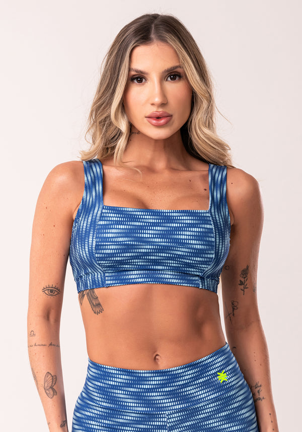 Top Fitness Feminino Azul Decote Reto Estampado Zig Zag Waves Euphoria Dlk