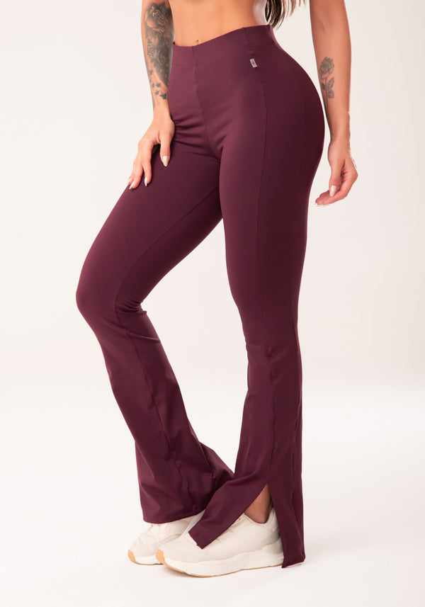 Calça Flare Feminina Vinho Com Fenda Harmony Dlk