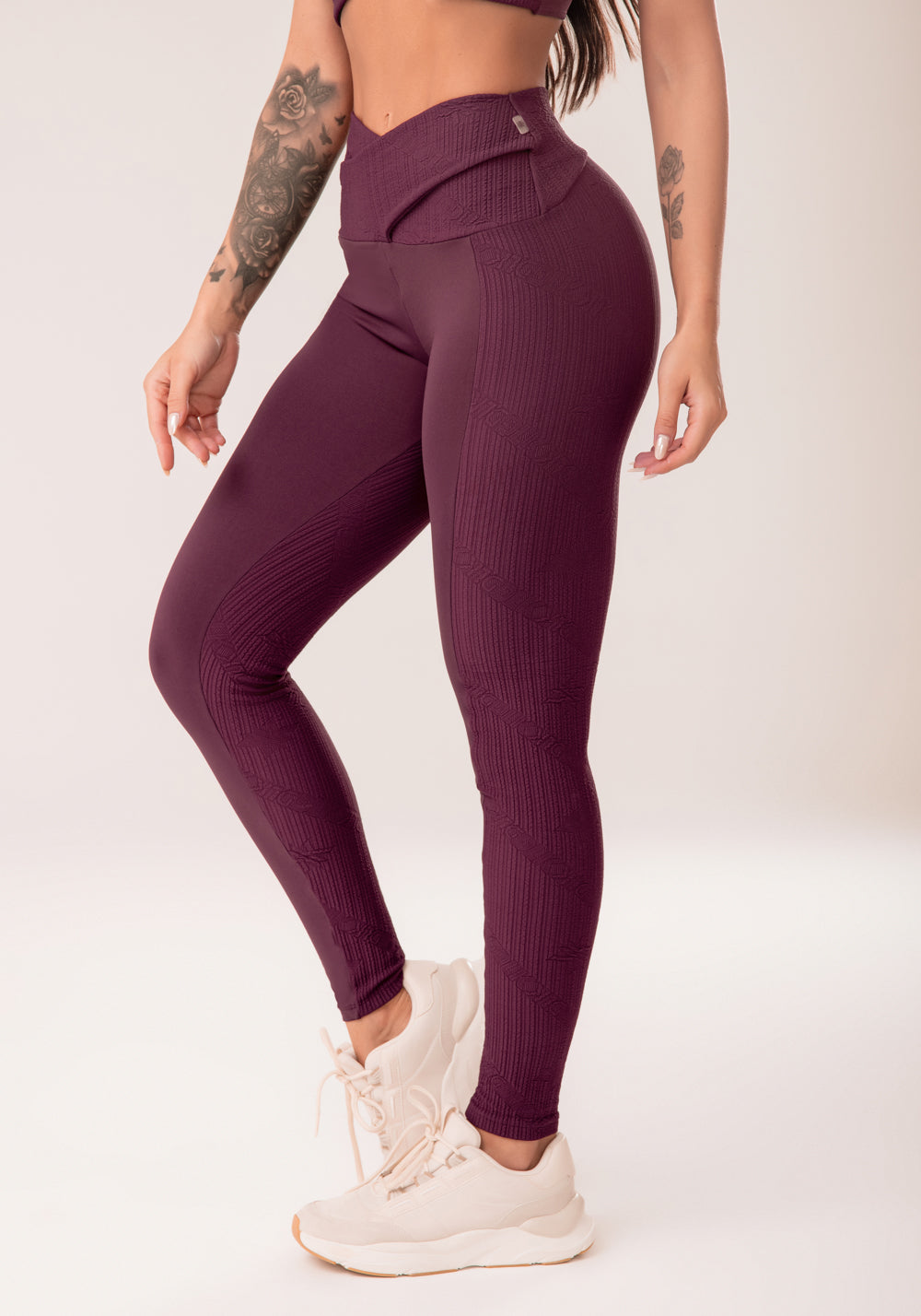 Legging Fitness Feminina Vinho Cós Transpassado Harmony Dlk