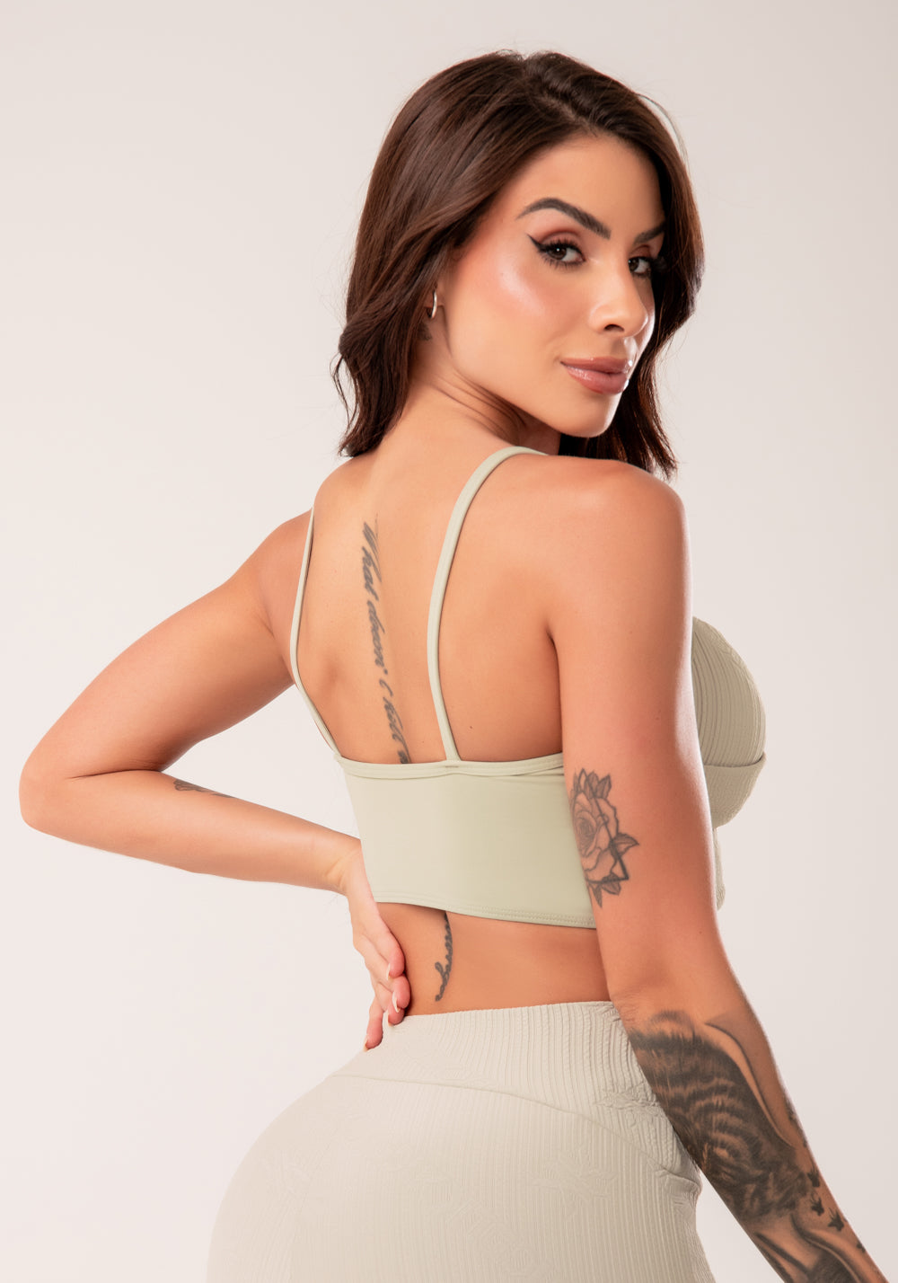Top Fitness Feminino Oliva Texturizado Transpassado Harmony Dlk