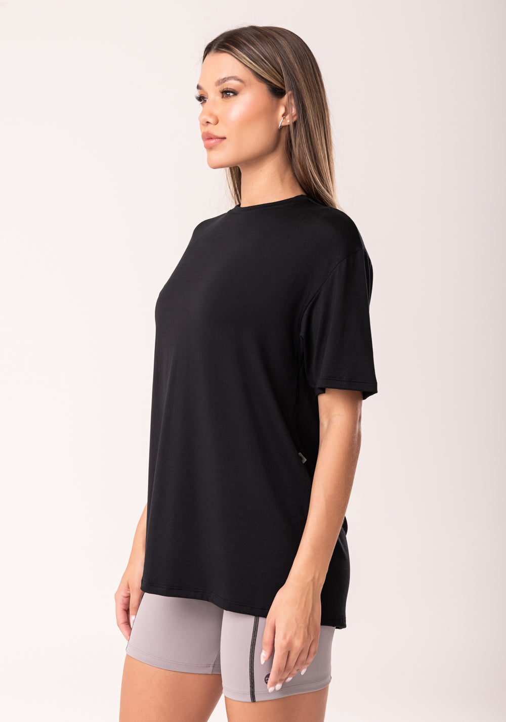 Blusa T-shirt Oversized Feminina Preto Oasis Dlk