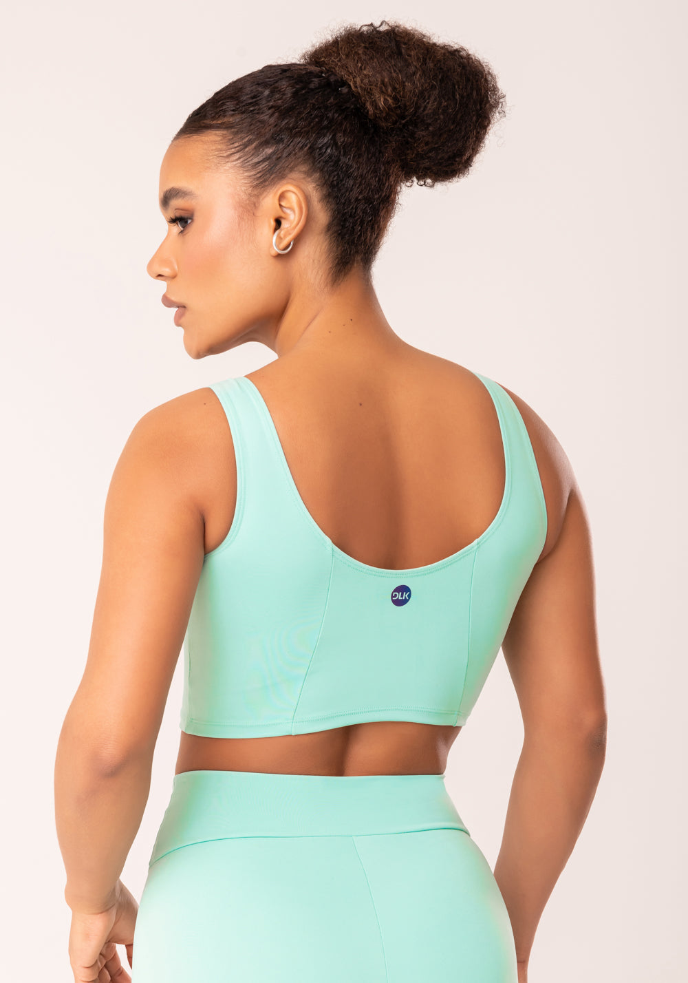 Top Cropped Fitness Feminino Verde Com Recortes Oasis Dlk