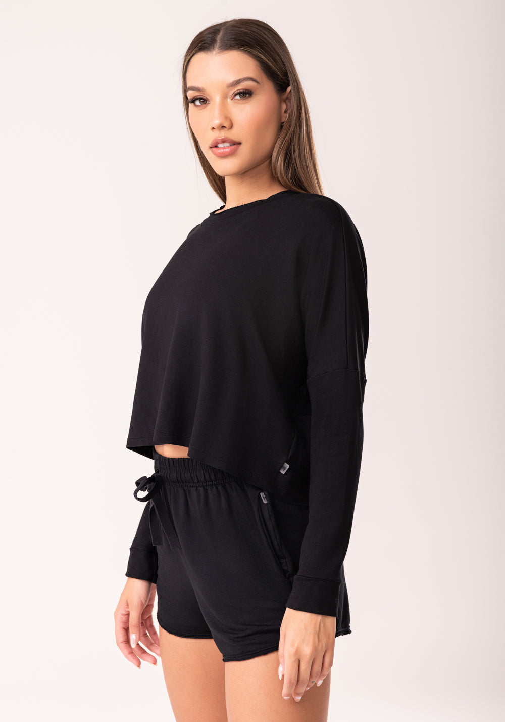 Cropped Feminino Moletinho Preto Manga Longa Oasis Dlk